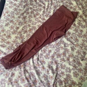 Woman’s Champion High-Waisted Purple Large Workout Leggings/Pants